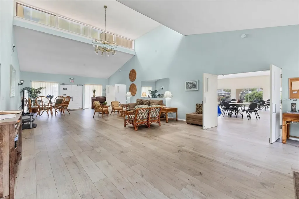 3690 Pinecrest Street Sarasota FL 34232