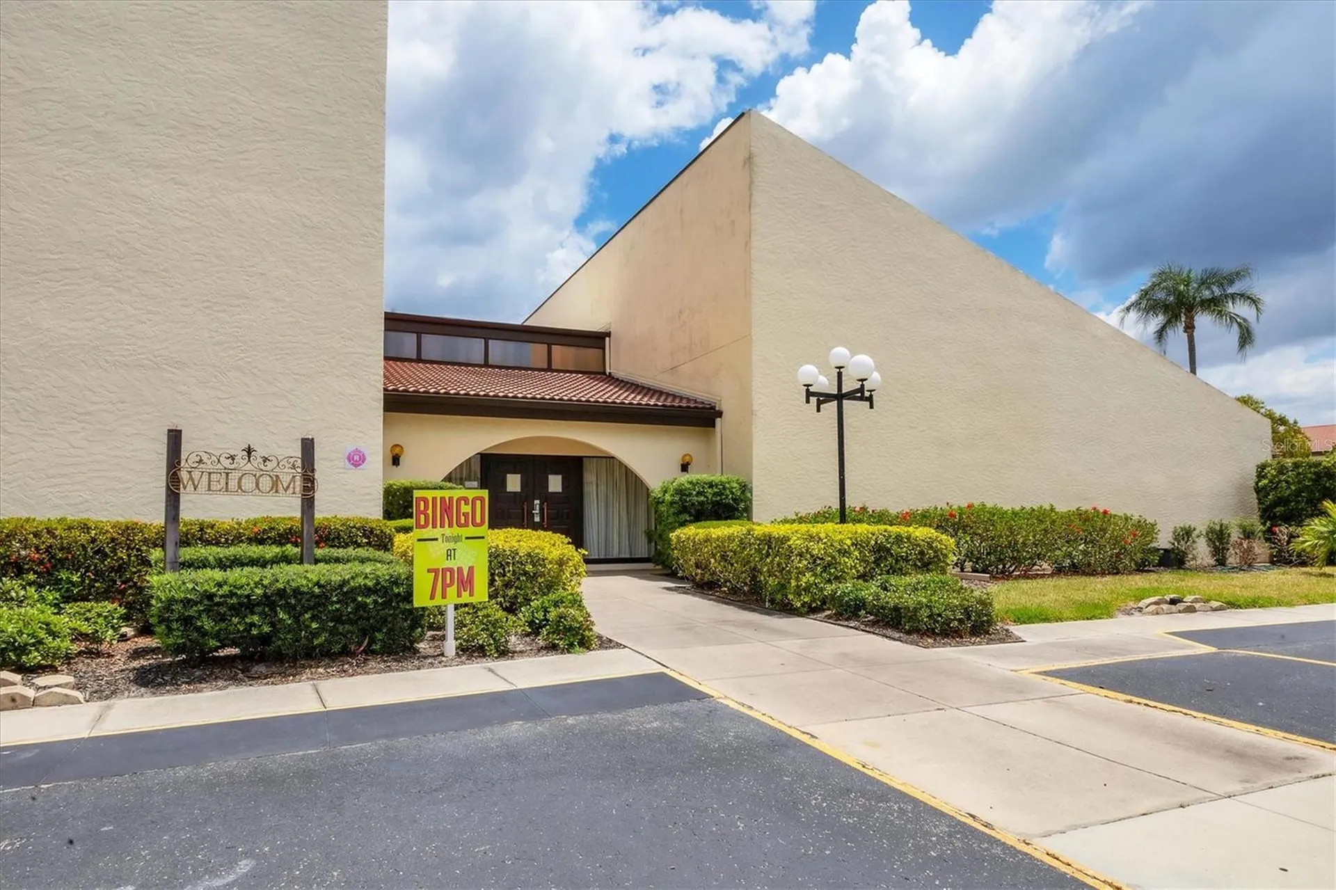 3690 Pinecrest Street Sarasota FL 34232