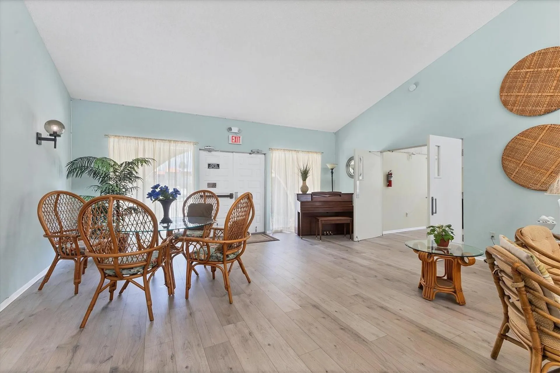 3690 Pinecrest Street Sarasota FL 34232