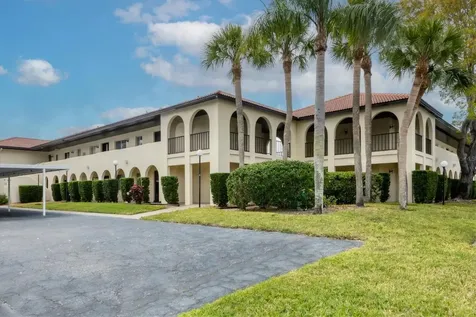 3690 Pinecrest Street Sarasota FL 34232