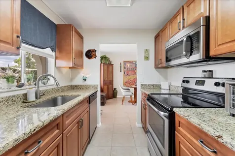 3690 Pinecrest Street Sarasota FL 34232
