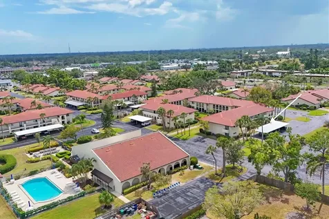 3690 Pinecrest Street Sarasota FL 34232