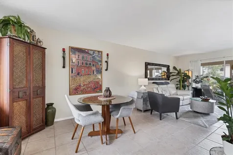 3690 Pinecrest Street Sarasota FL 34232