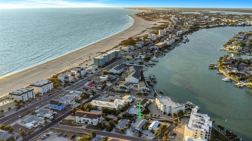 148 98th Avenue Treasure Island FL 33706
