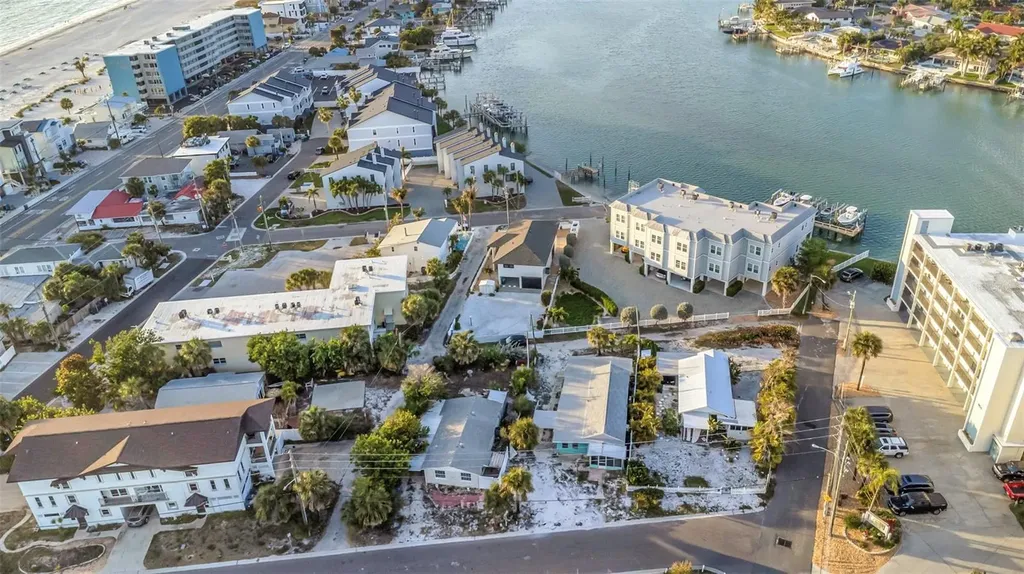 148 98th Avenue Treasure Island FL 33706