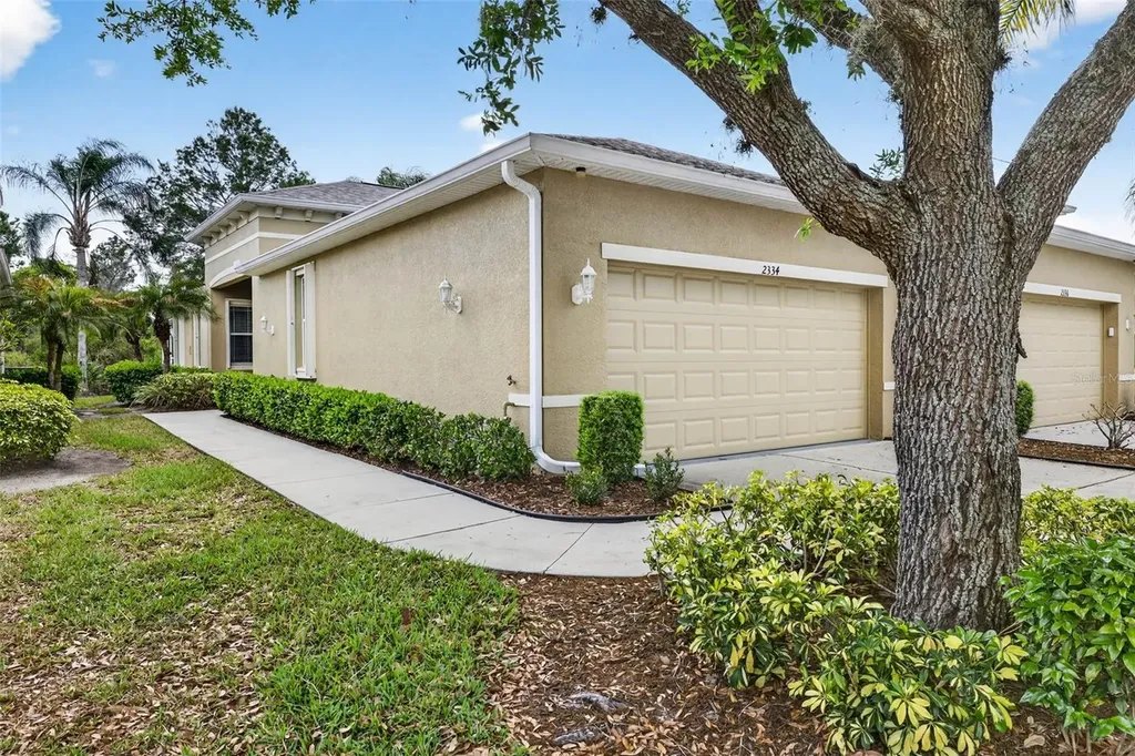 2334 Oakley Green Drive Sun City Center FL 33573
