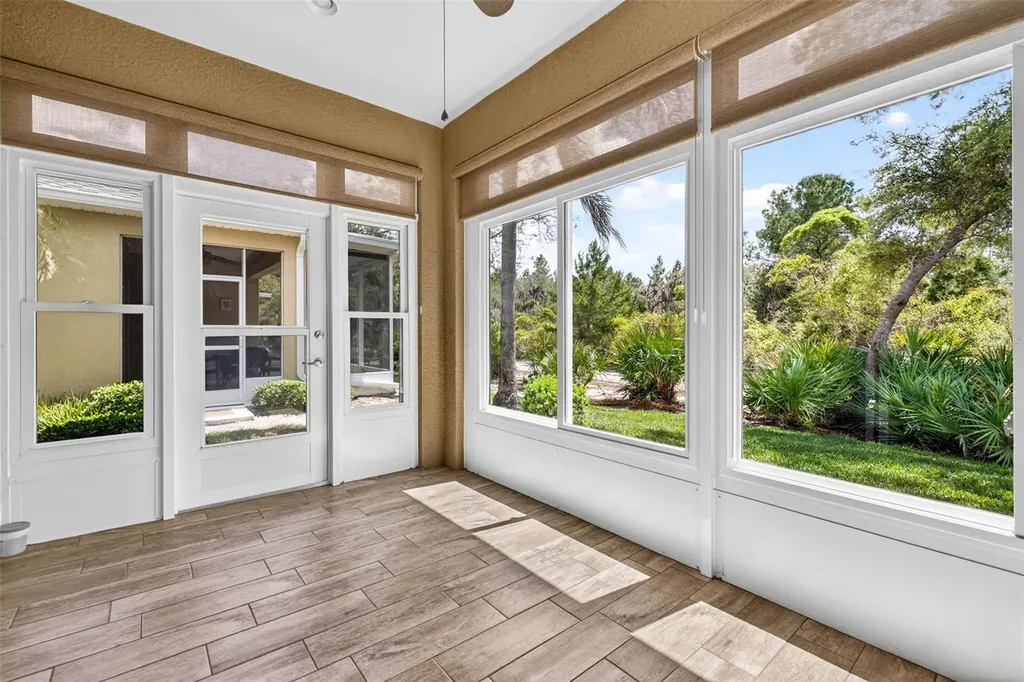 2334 Oakley Green Drive Sun City Center FL 33573