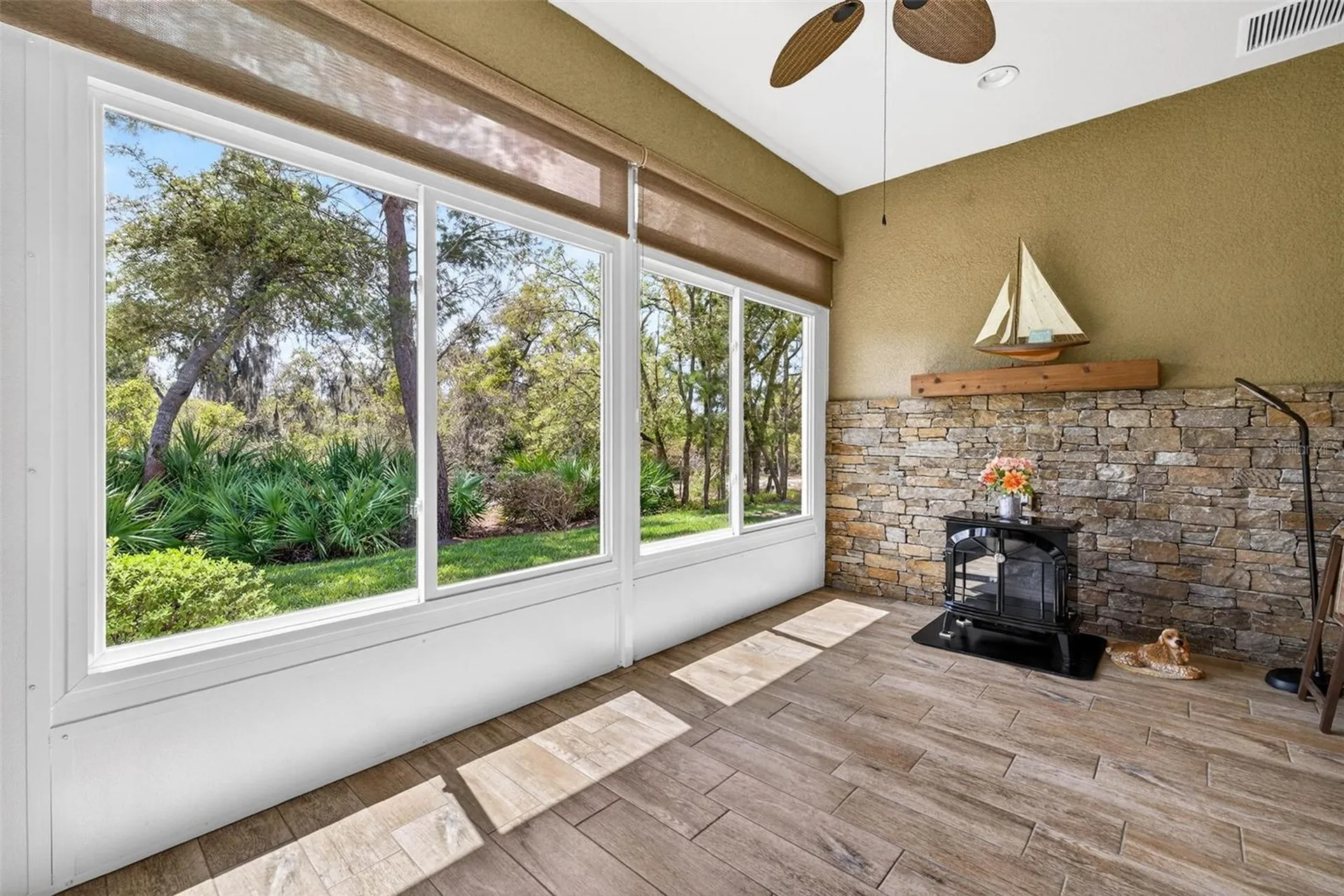 2334 Oakley Green Drive Sun City Center FL 33573