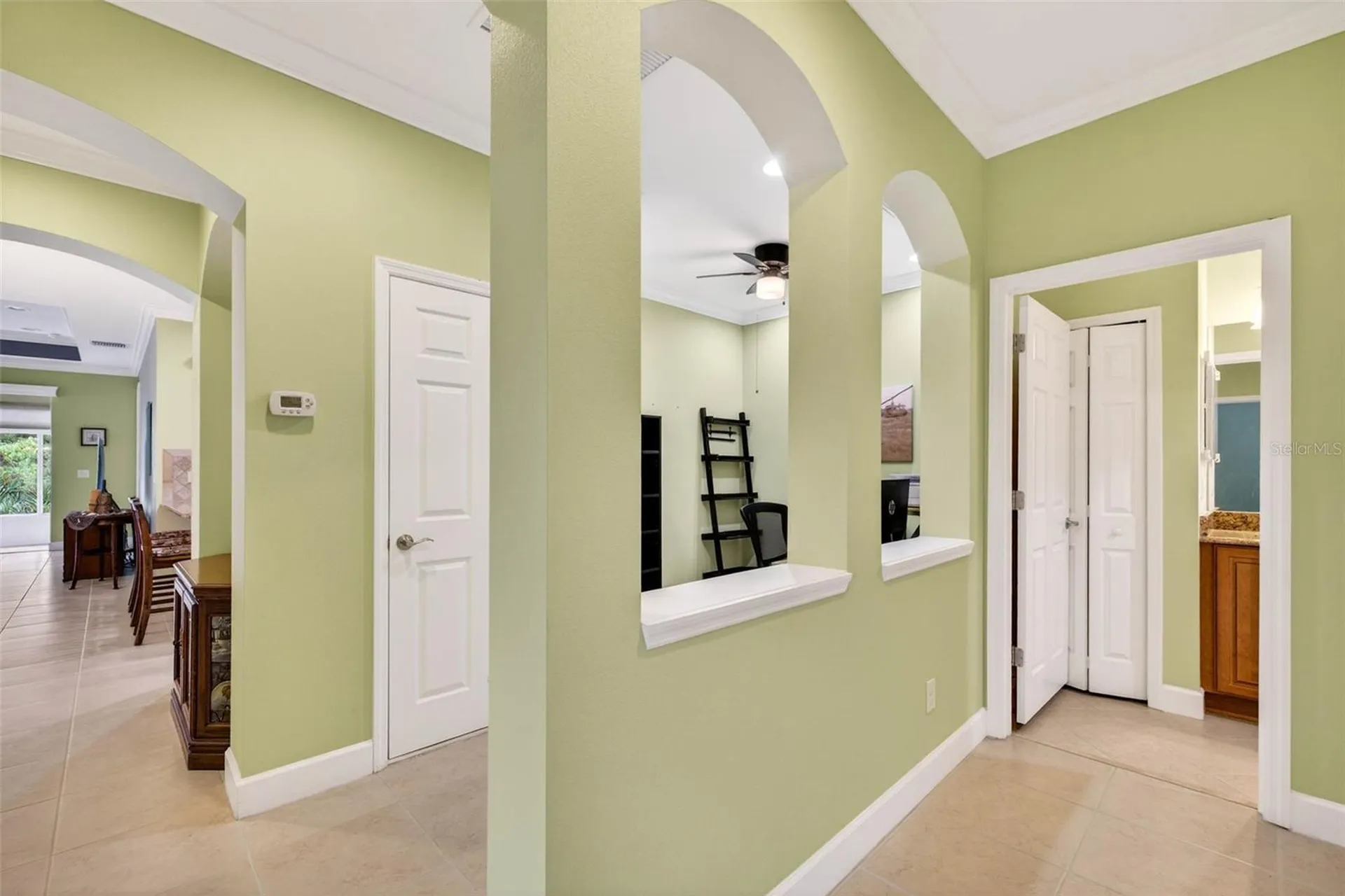 2334 Oakley Green Drive Sun City Center FL 33573
