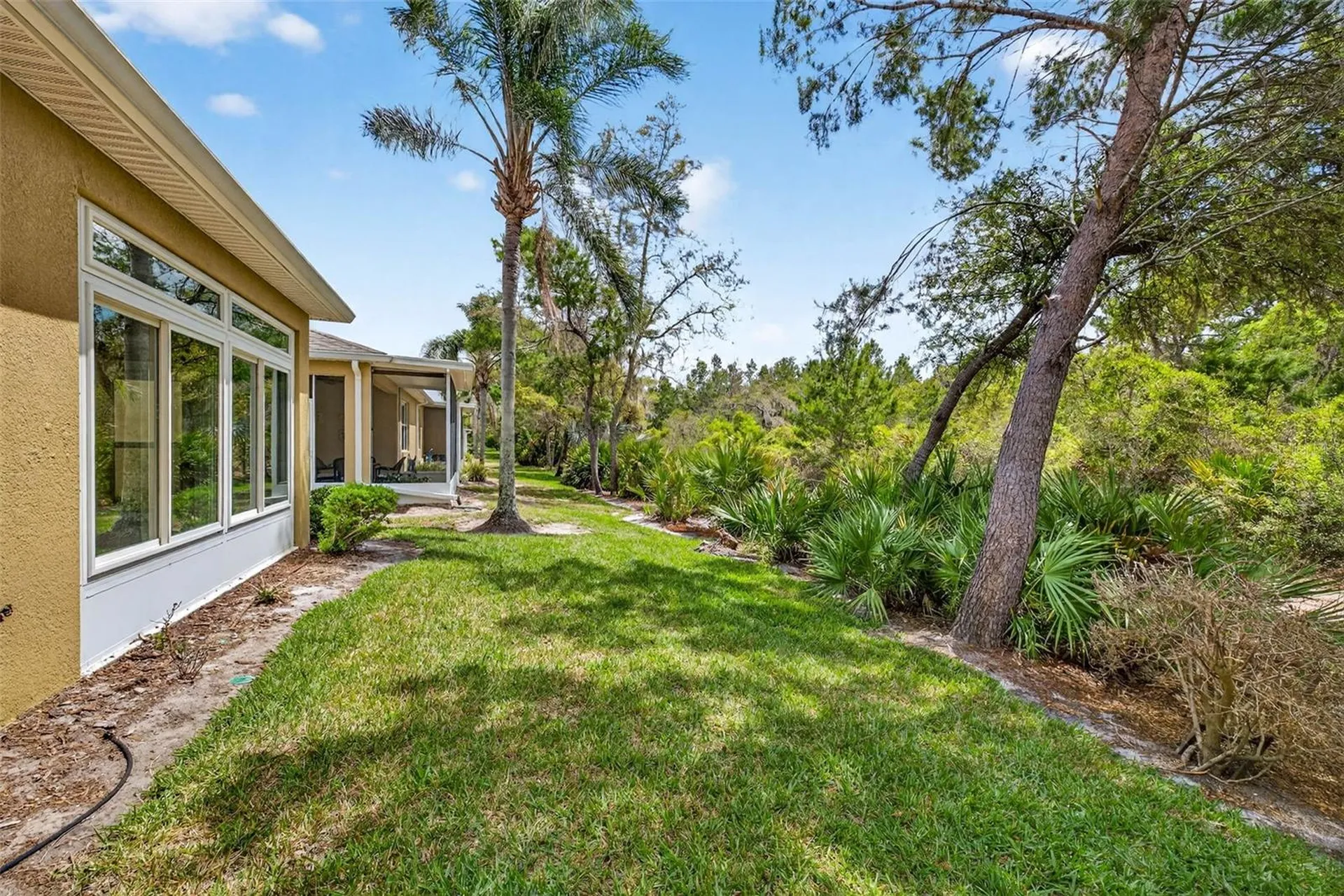 2334 Oakley Green Drive Sun City Center FL 33573