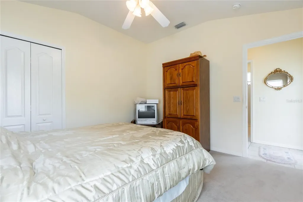1812 Flower Branch Way Valrico FL 33594
