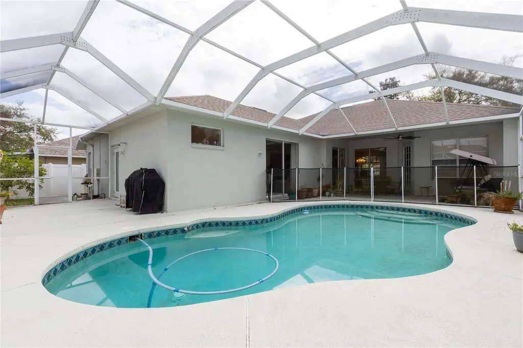 1812 Flower Branch Way Valrico FL 33594