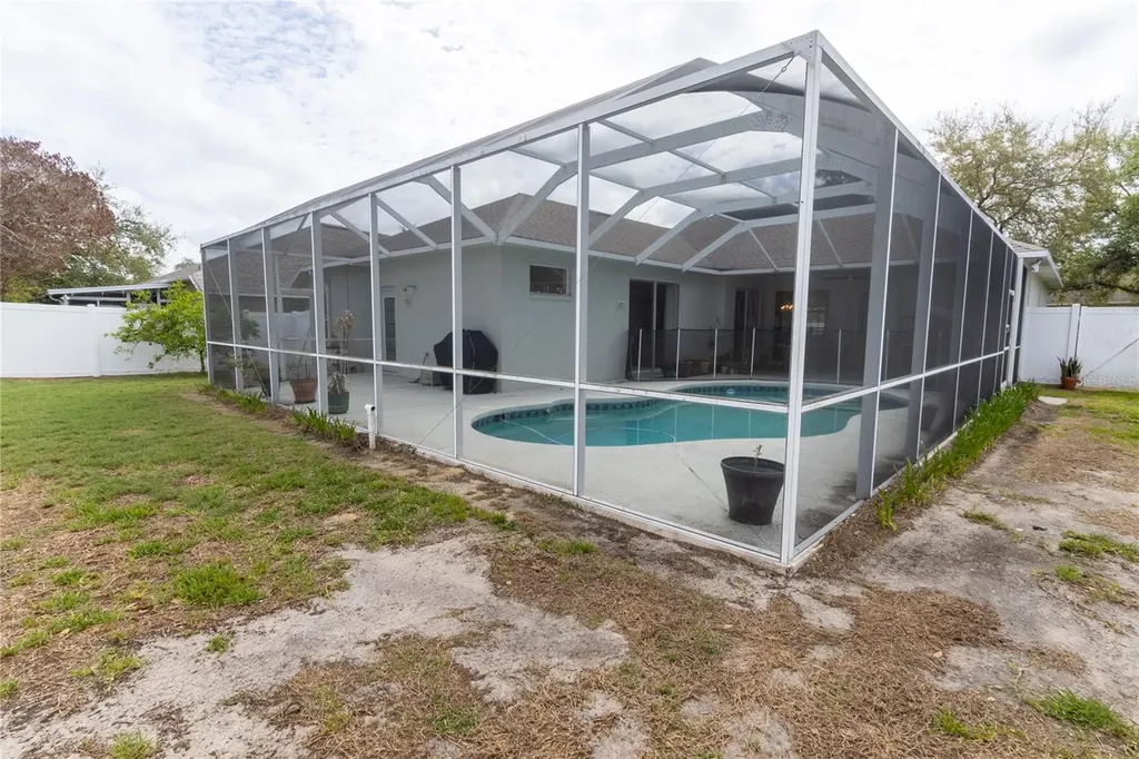 1812 Flower Branch Way Valrico FL 33594