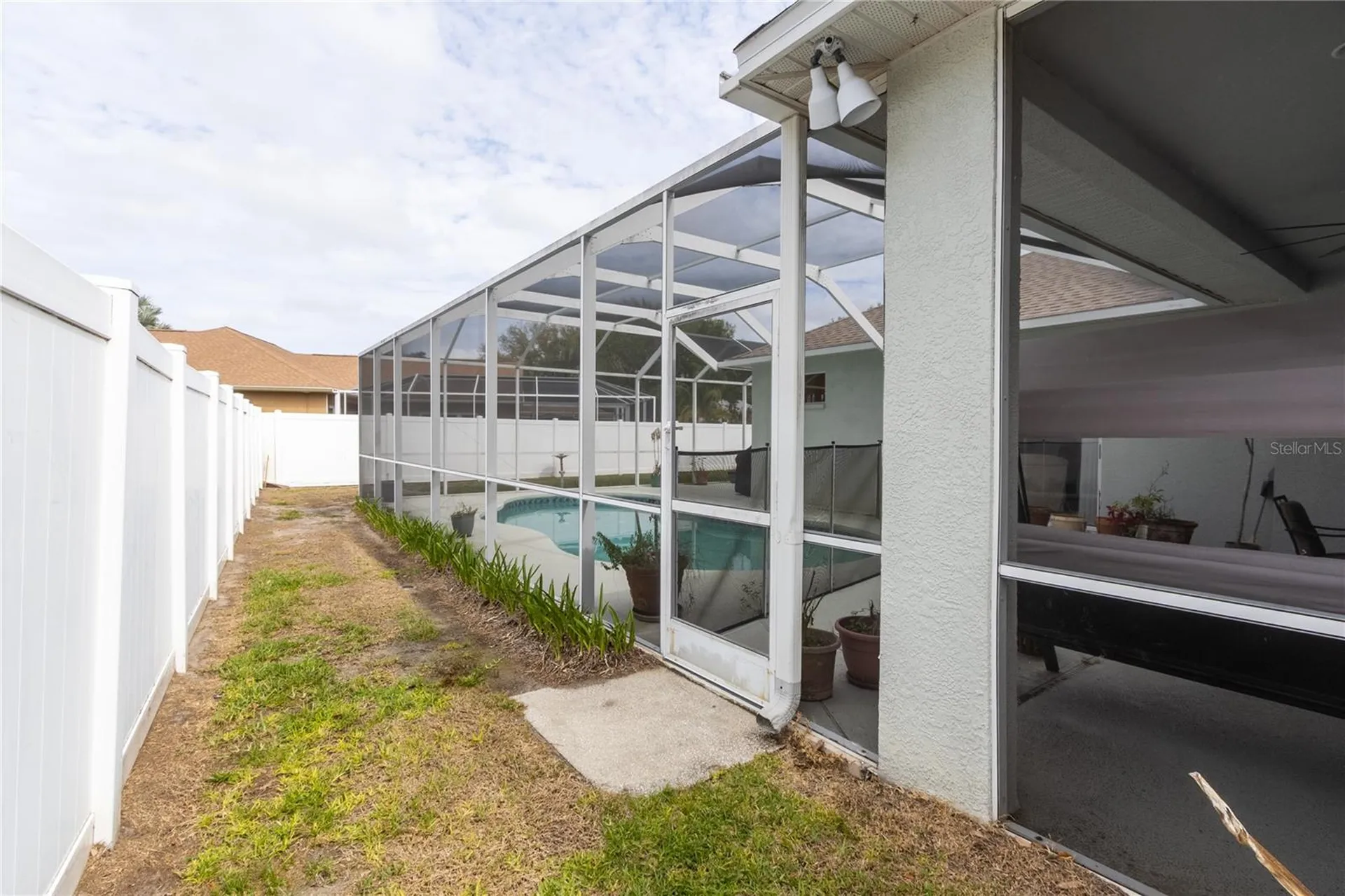 1812 Flower Branch Way Valrico FL 33594