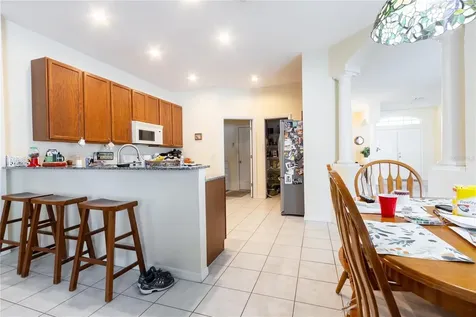 1812 Flower Branch Way Valrico FL 33594