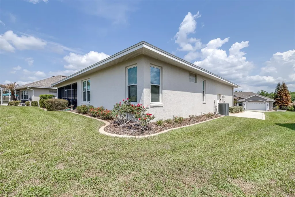 6758 Huntington Hills Boulevard Lakeland FL 33810