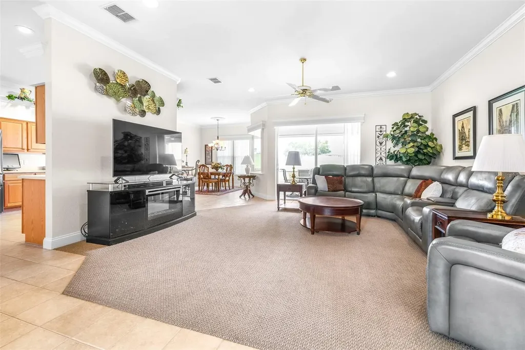 6758 Huntington Hills Boulevard Lakeland FL 33810
