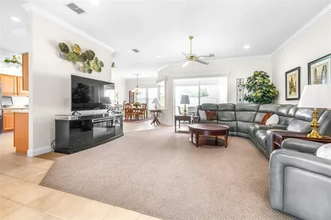 6758 Huntington Hills Boulevard Lakeland FL 33810