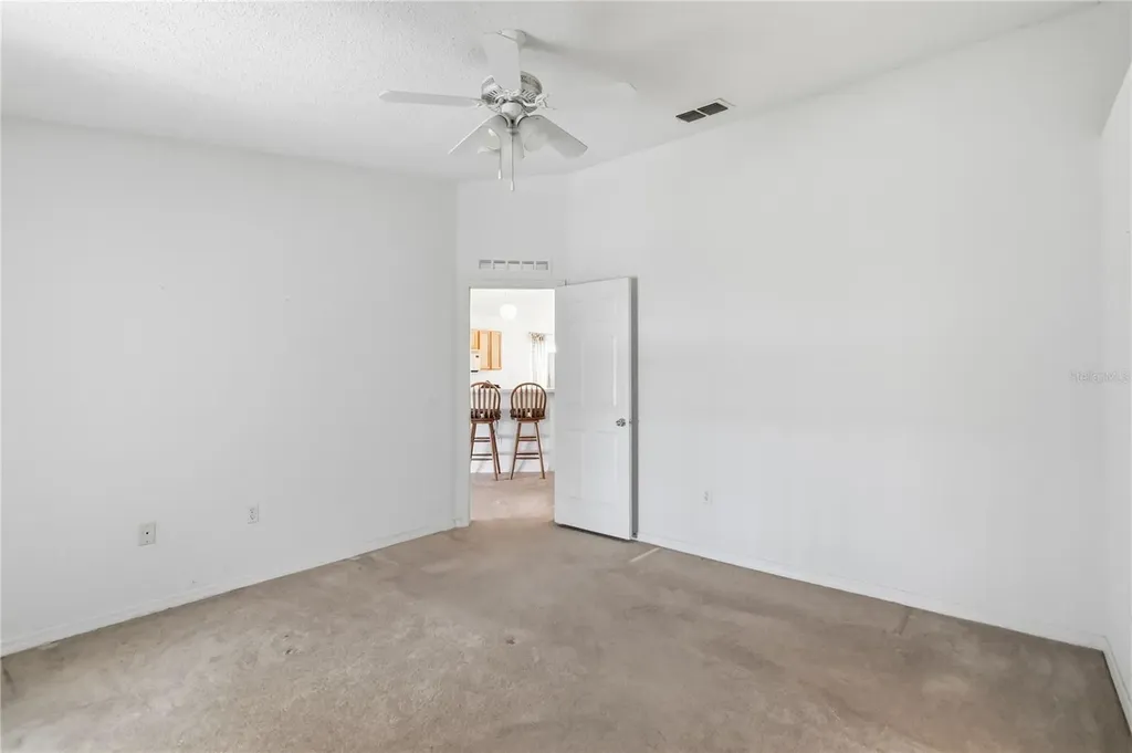 273 Curtis Avenue Groveland FL 34736