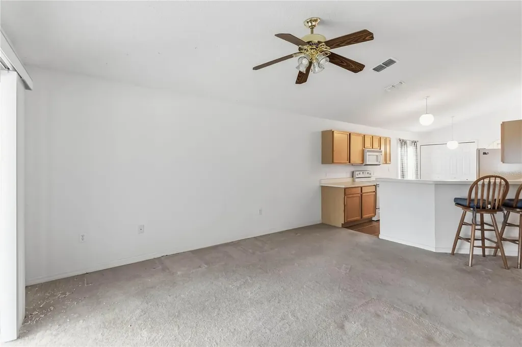273 Curtis Avenue Groveland FL 34736