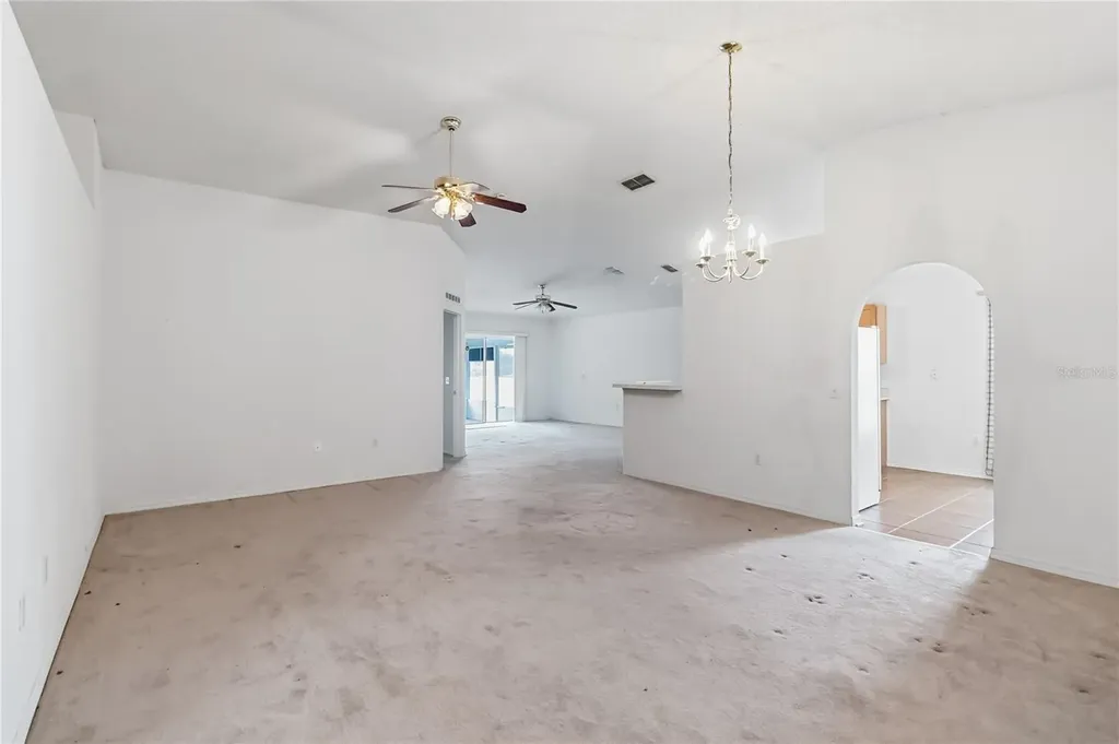 273 Curtis Avenue Groveland FL 34736