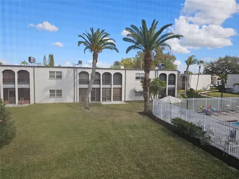 7701 Starkey Road Seminole FL 33777