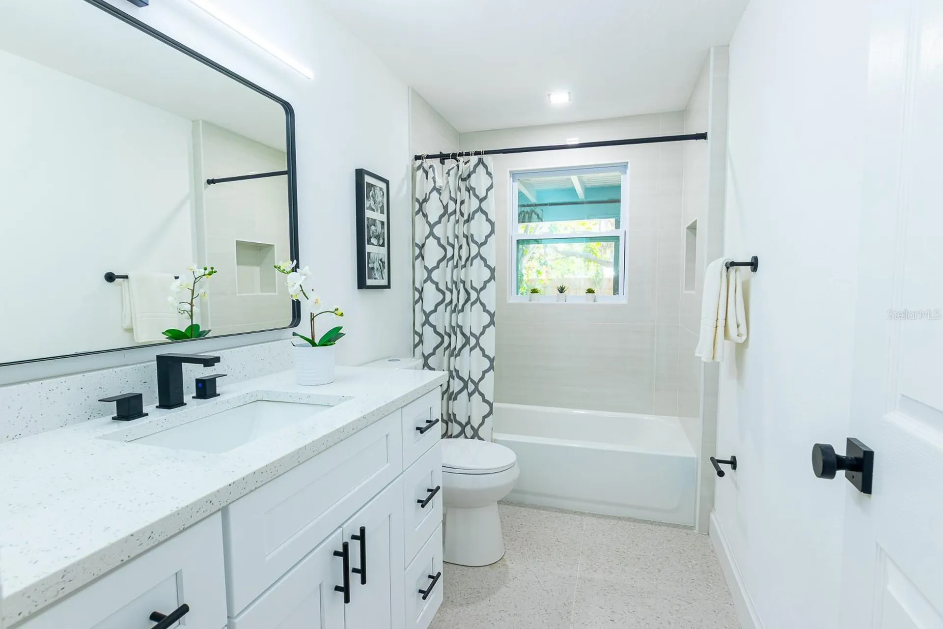 420 Archibald Avenue Sarasota FL 34243