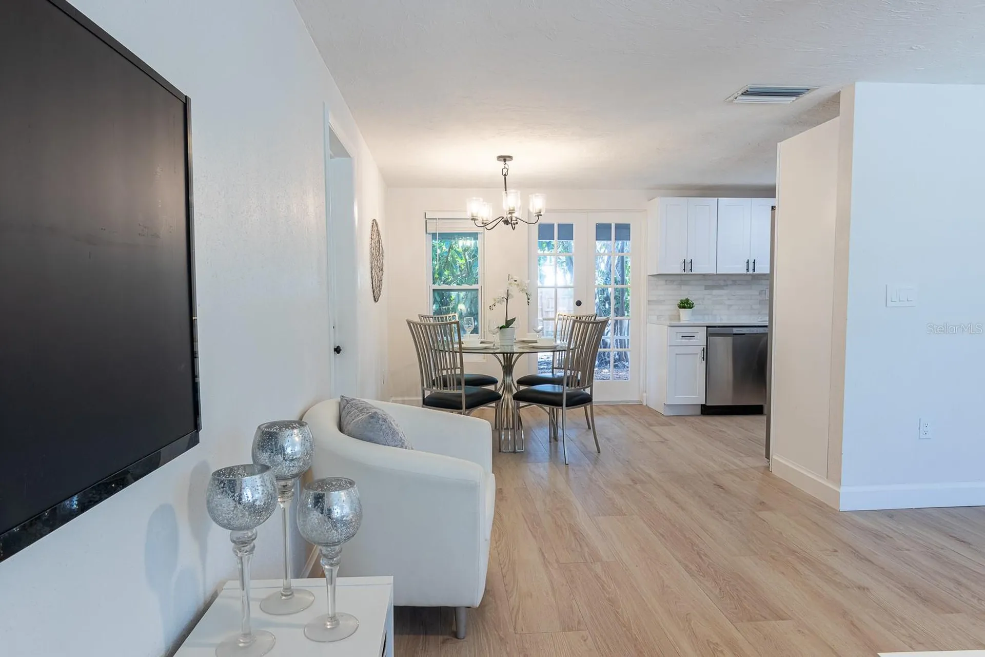 420 Archibald Avenue Sarasota FL 34243