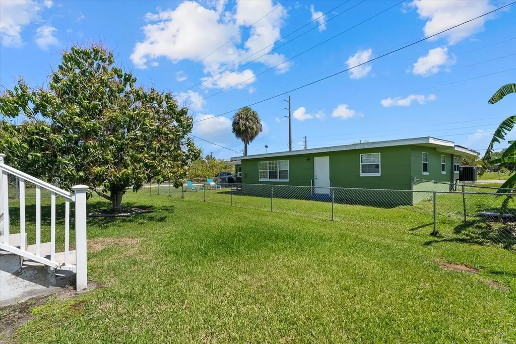 2600 Charlene Street Punta Gorda FL 33950