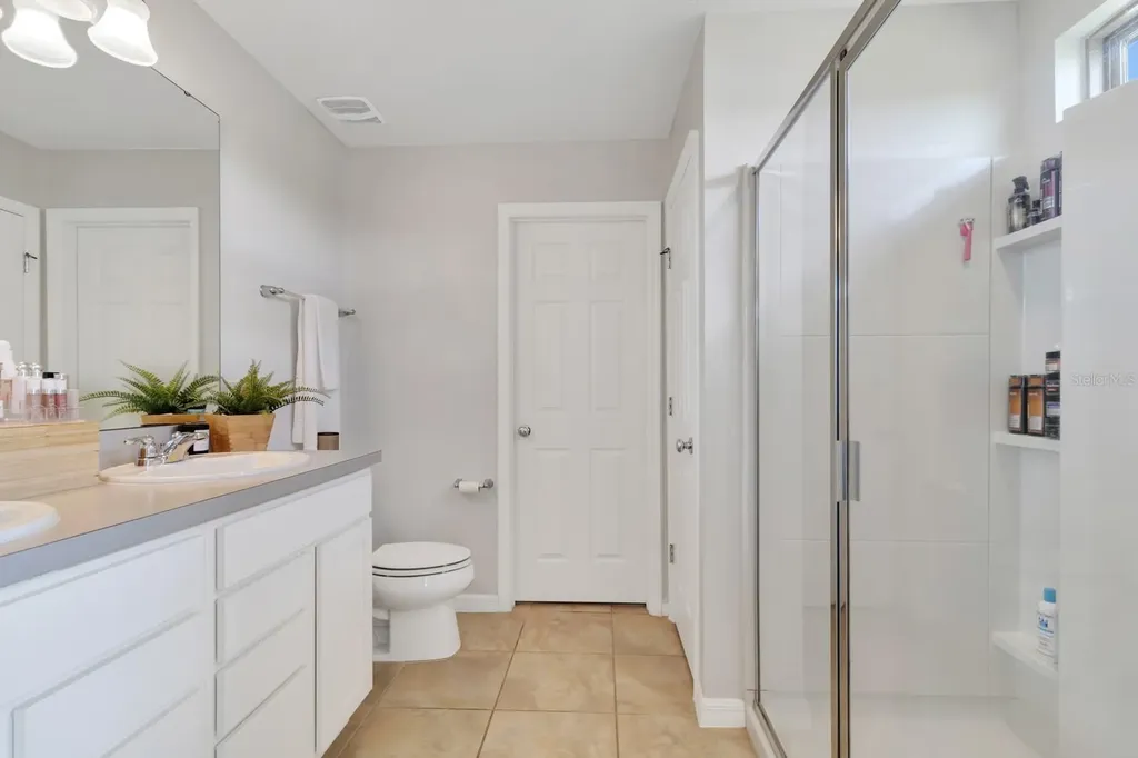 1793 Cayman Cove Circle St Cloud FL 34772