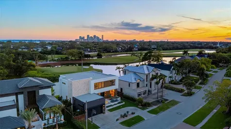 370 Belleair Drive NE St Petersburg FL 33704