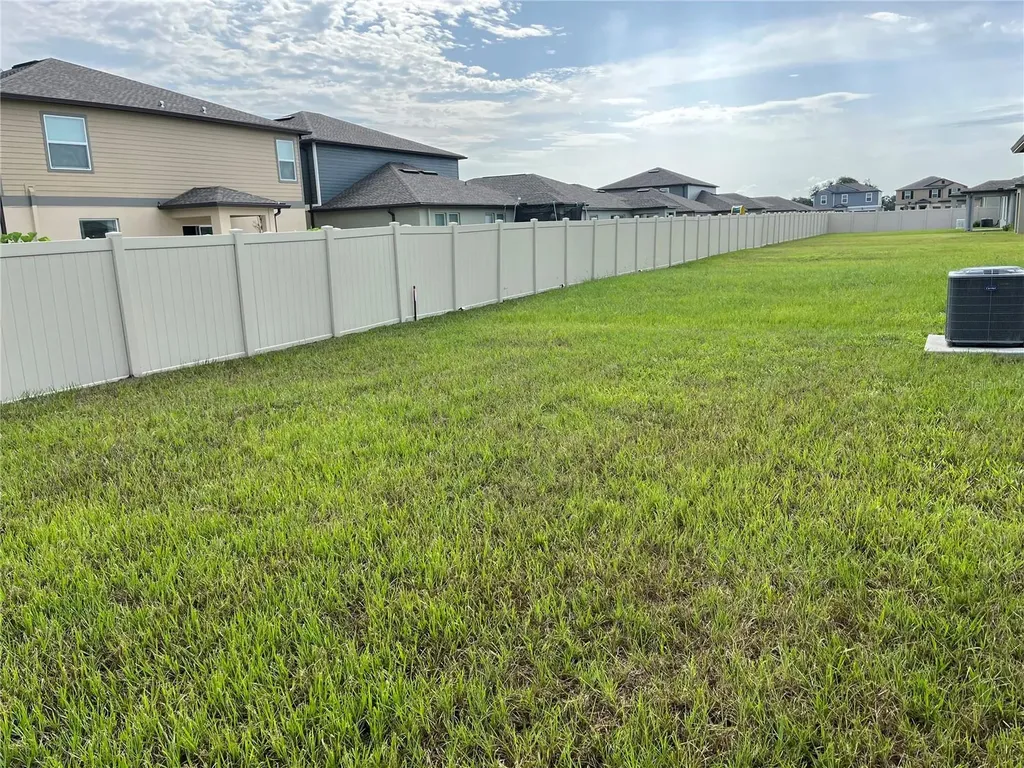 34780 Rainville Loop Zephyrhills FL 33541