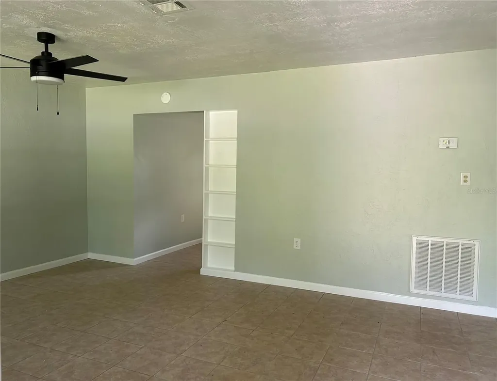 1643 NE 16th Avenue Ocala FL 34470