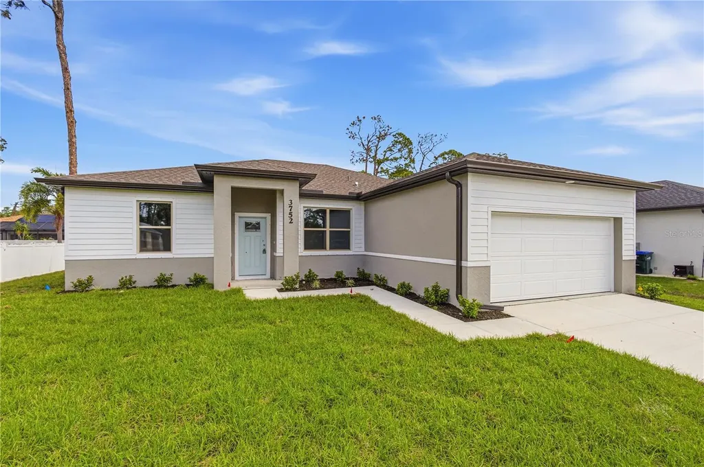 3752 Markle Avenue North Port FL 34286