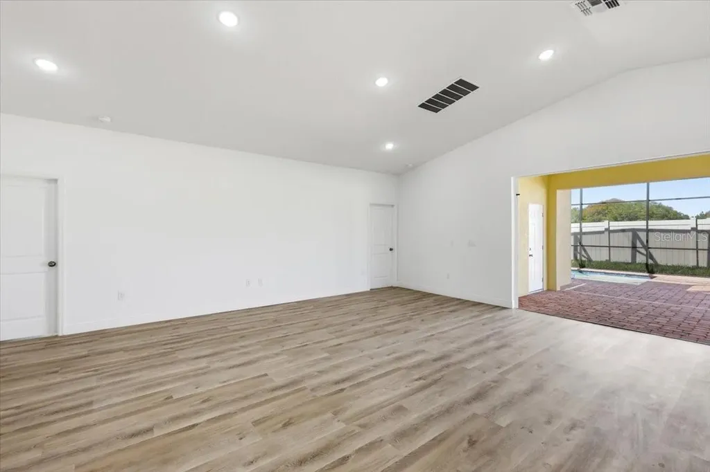 363 Villa Sorrento Circle Haines City FL 33844