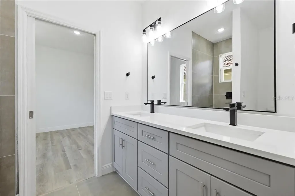 363 Villa Sorrento Circle Haines City FL 33844