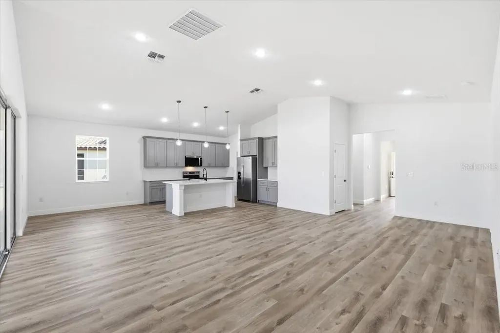 363 Villa Sorrento Circle Haines City FL 33844