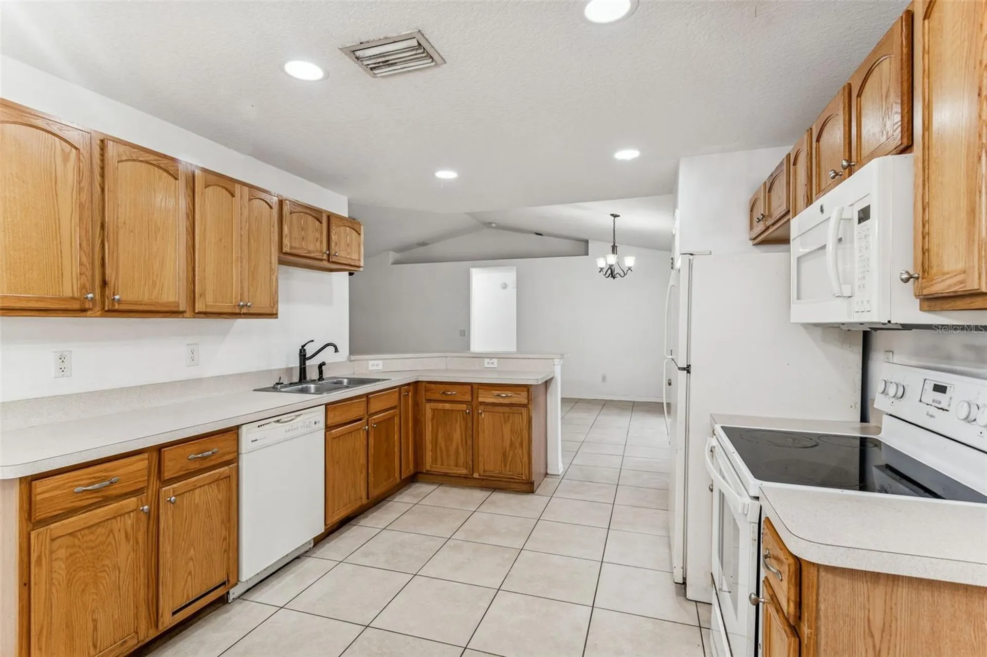 14 S Charles Avenue Inverness FL 34453