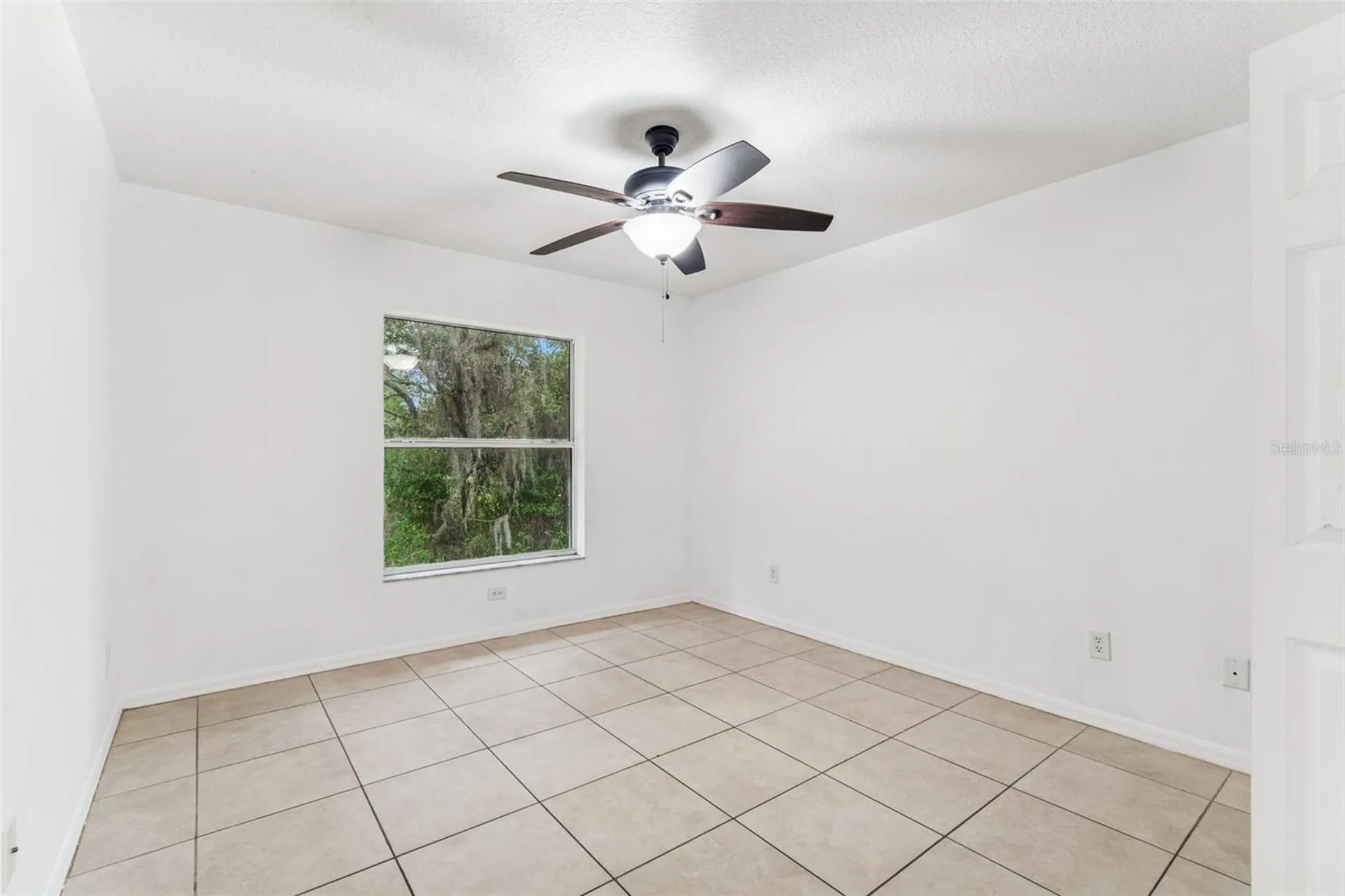 14 S Charles Avenue Inverness FL 34453