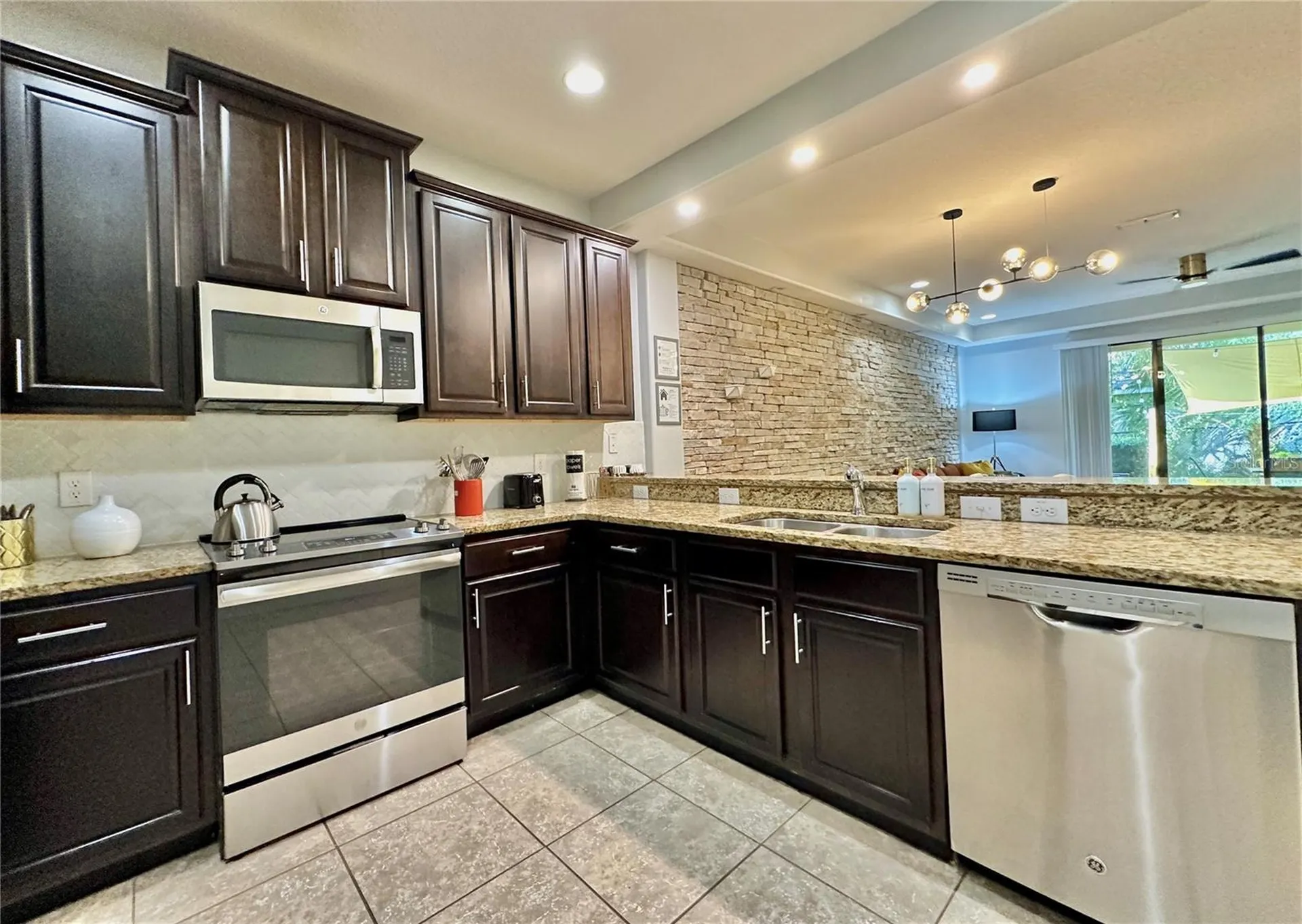 8111 Roseville Boulevard Davenport FL 33896