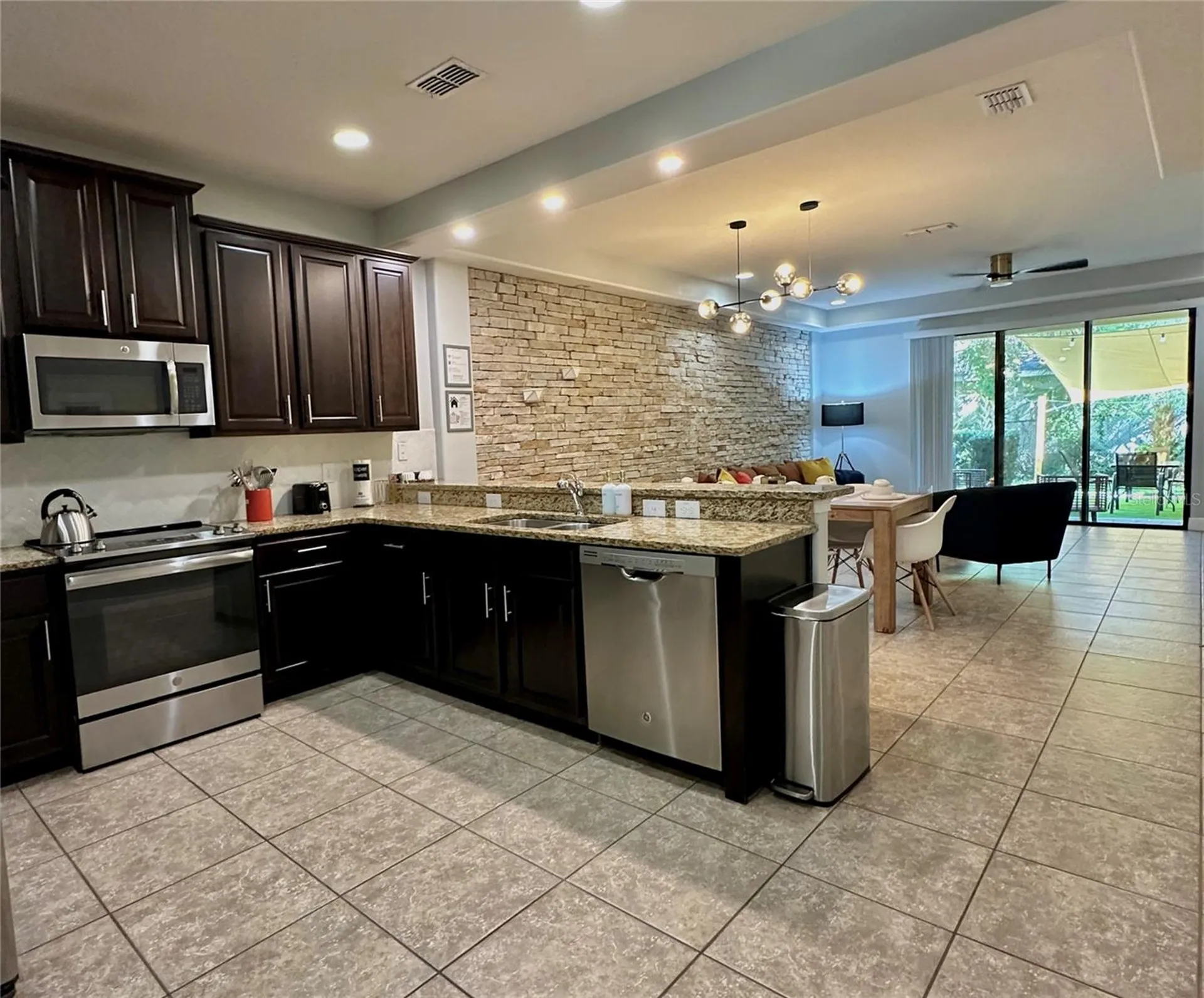 8111 Roseville Boulevard Davenport FL 33896