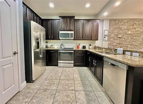8111 Roseville Boulevard Davenport FL 33896