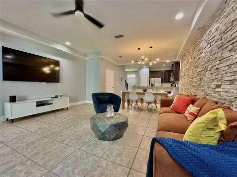 8111 Roseville Boulevard Davenport FL 33896