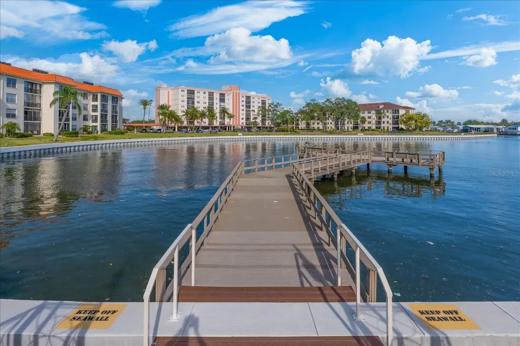 19029 Us Highway 19 N Clearwater FL 33764