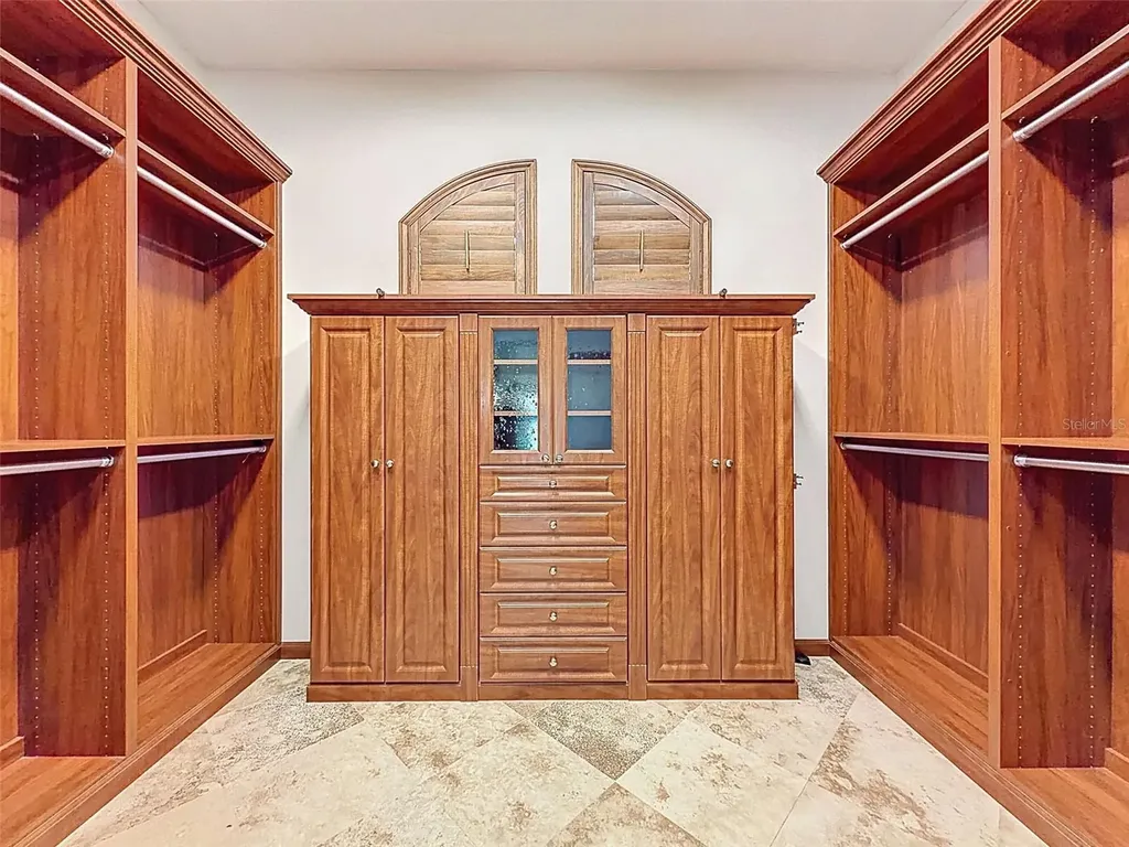 3997 Mimosa Place Palm Harbor FL 34685