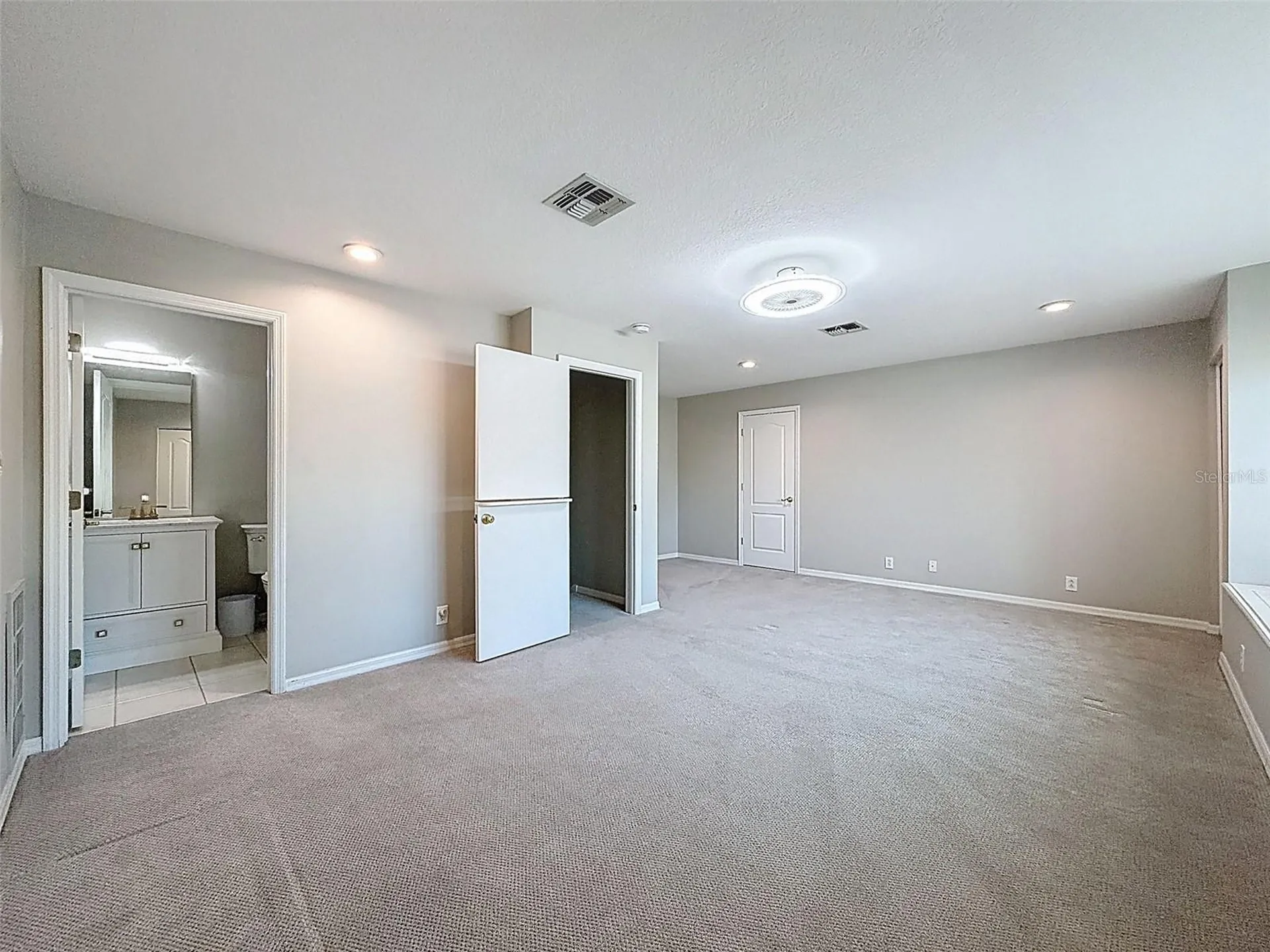 3997 Mimosa Place Palm Harbor FL 34685