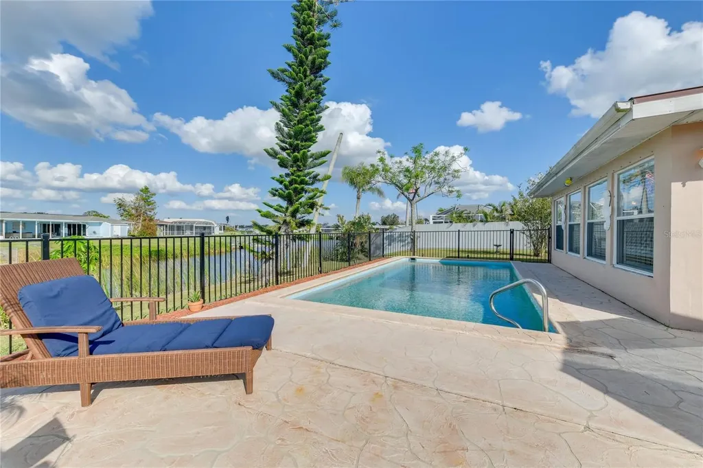 6222 Fabian Road North Port FL 34287