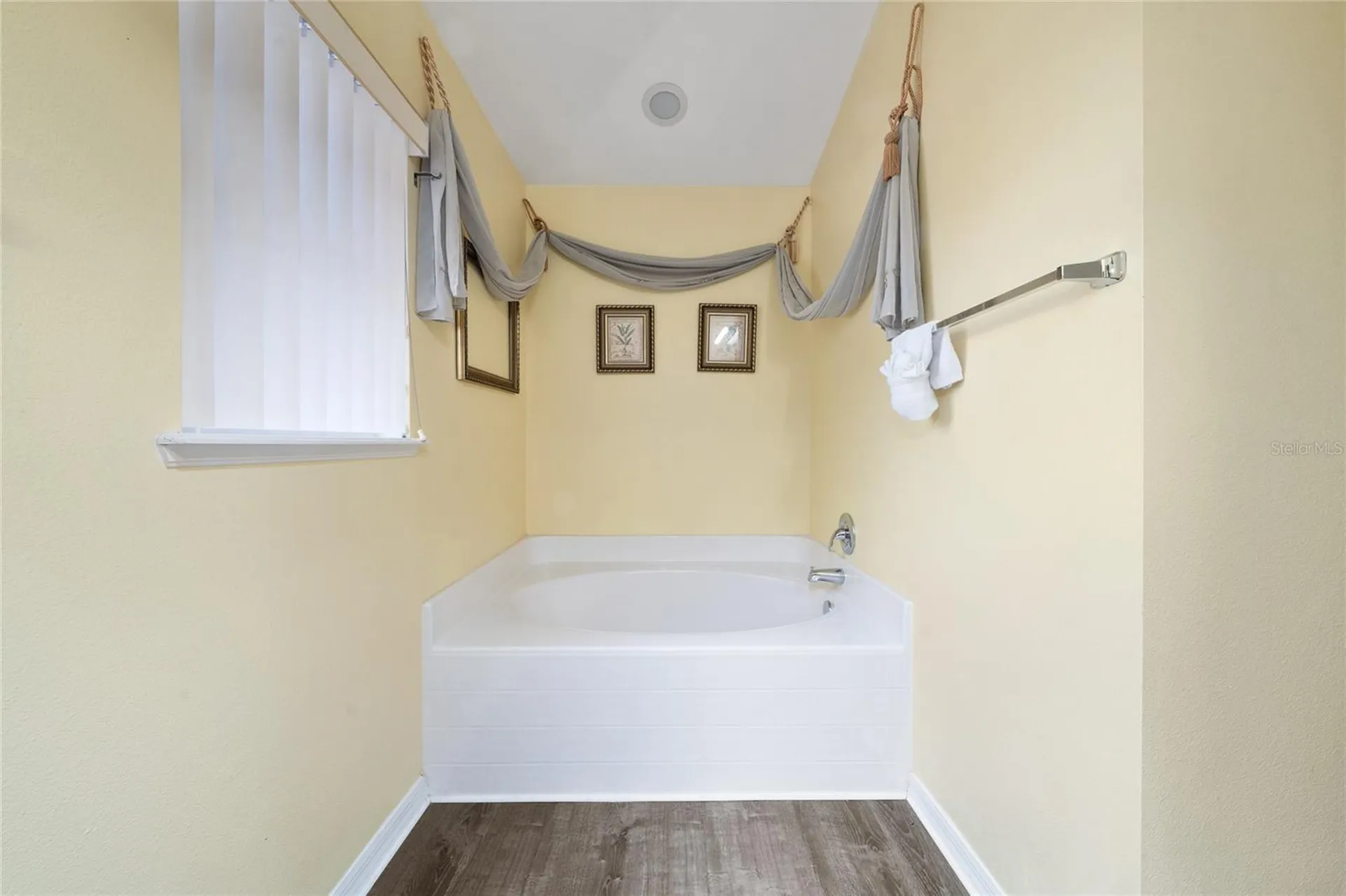 108 Milford Davenport FL 33897