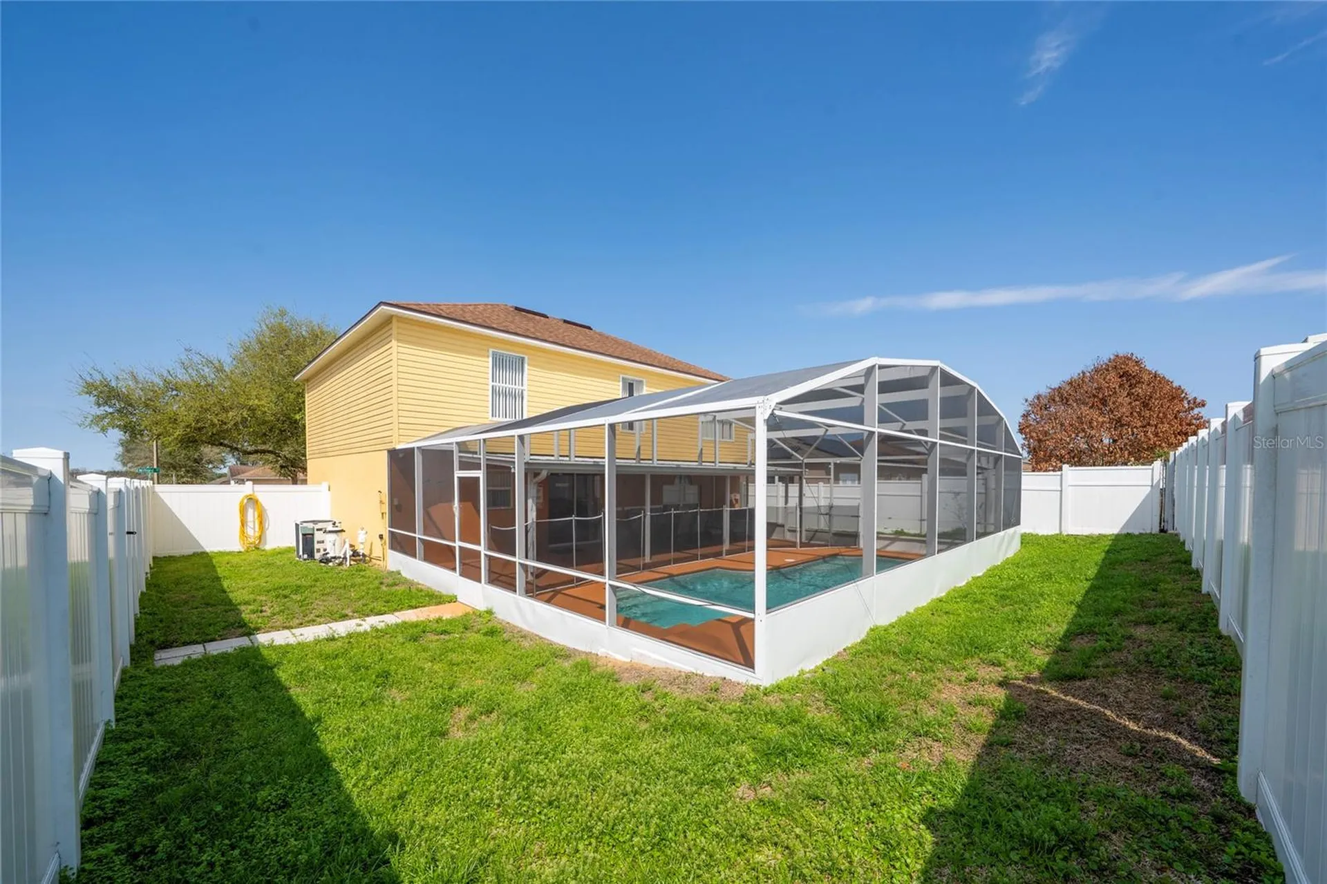 108 Milford Davenport FL 33897