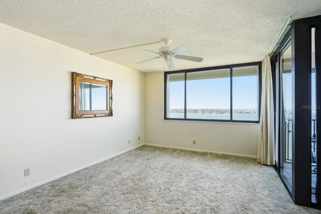 6287 Bahia Del Mar Circle St Petersburg FL 33715